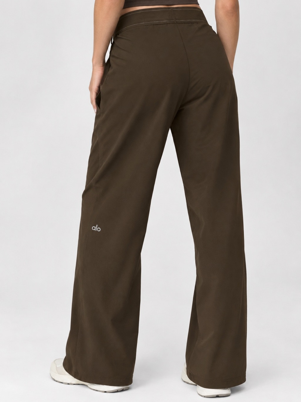 ALO Yoga Suit Up Trouser in Espresso 🤎 Regular 30” length - Picture 1 of 3